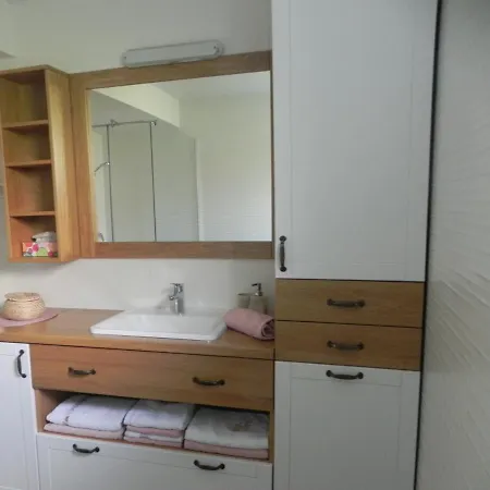 Vesna Πανσιόν Μπλεντ