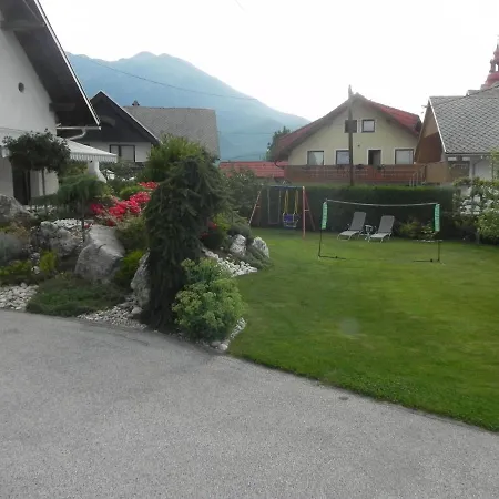 Vesna Πανσιόν Μπλεντ