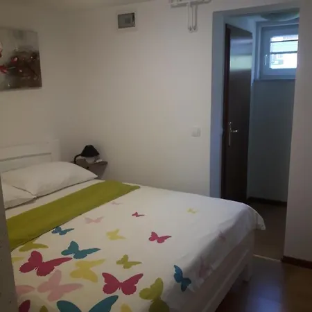 ヴェスナ ゲストハウス ブレッド