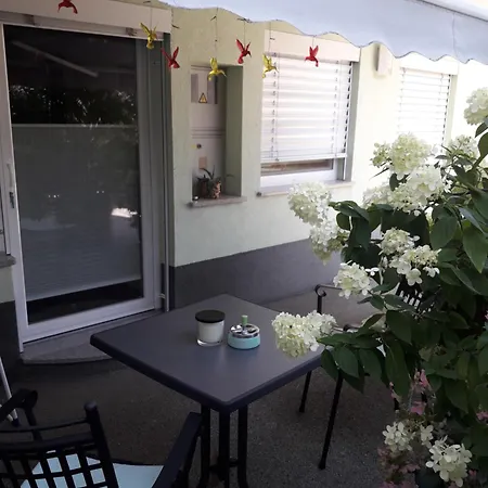 Πανσιόν Vesna