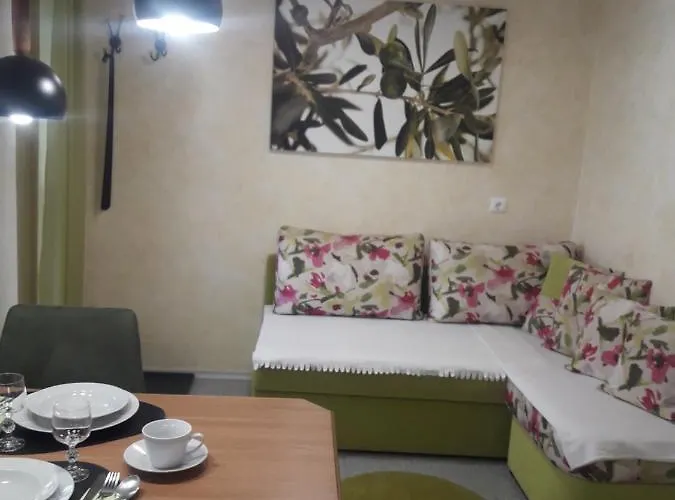 Vesna Hiša za goste 3*